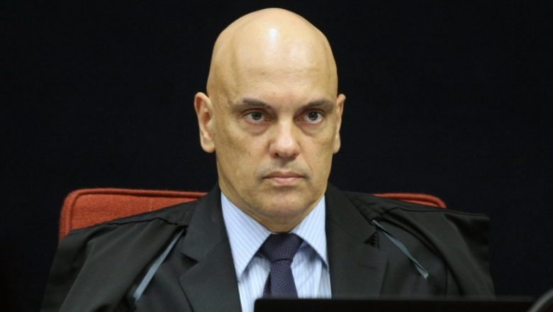 Moraes dá 15 dias para Daniel Silveira apresentar defesa