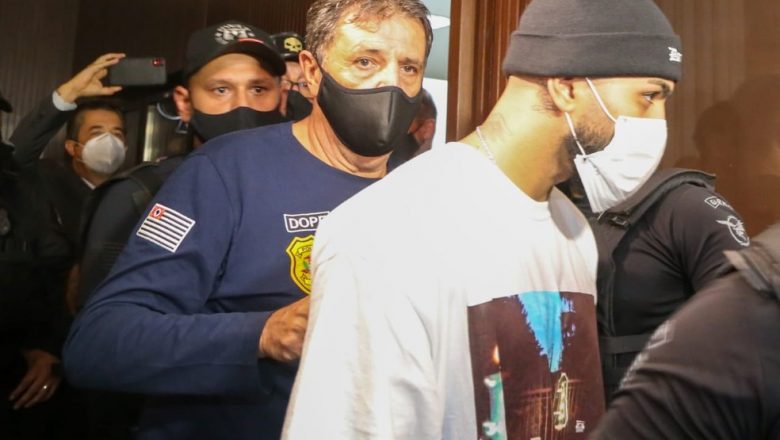 Polícia fecha cassino com 200 pessoas em SP; Gabigol e MC Gui foram detidos no local