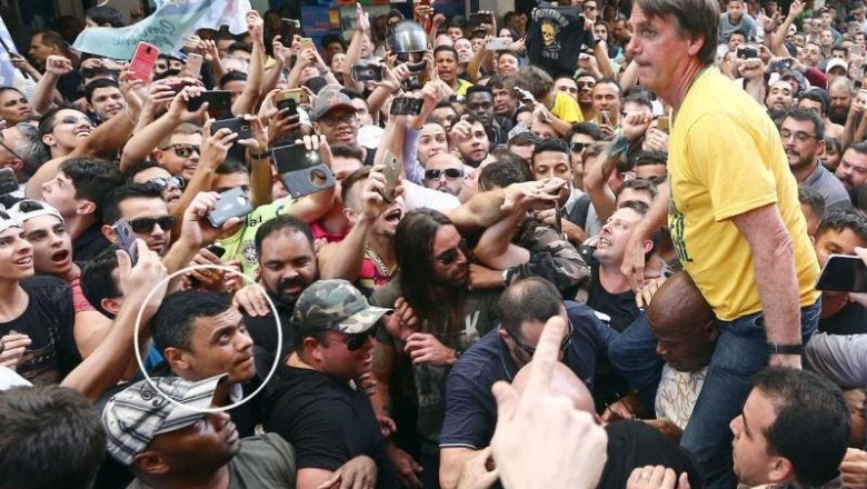 Bolsonaro sobre caso Adélio: “Acho que dá para chegar nos mandantes”; “A Polícia Federal vai desvendar esse crime”