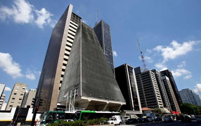 Após recuo de Bolsonaro, Fiesp divulga manifesto sobre harmonia entre Poderes; Febraban fica de fora