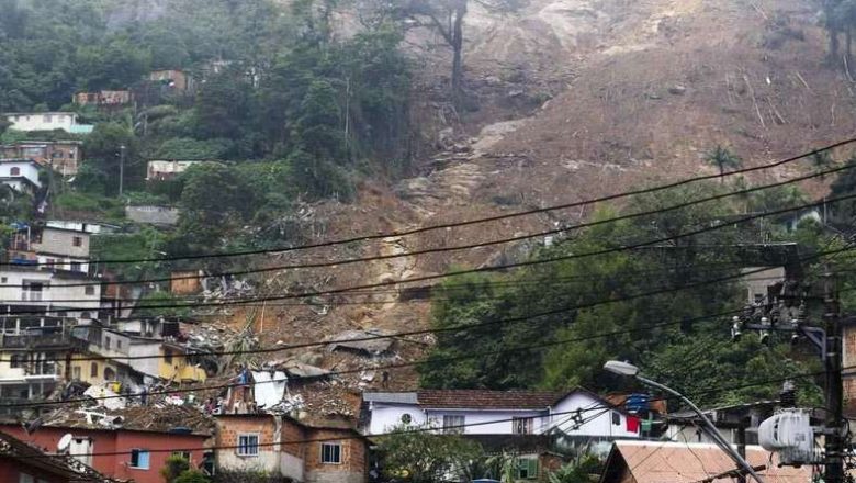 Com 117 mortos, Petrópolis volta a enfrentar chuvas e alagamentos – Estado de Minas
