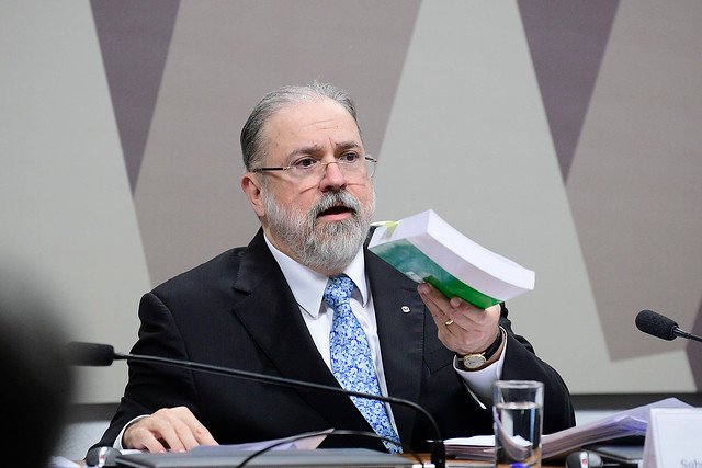 PGR pede arquivamento de inquérito contra Bolsonaro por quebrar sigilo – Metrópoles