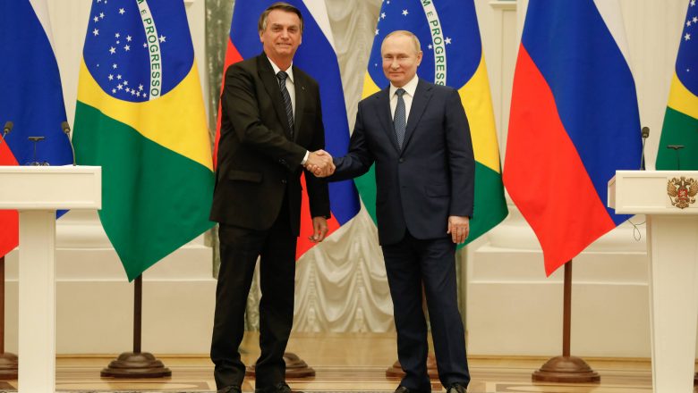 Rússia pede suspensão da exportação de fertilizantes devido à guerra na Ucrânia; Bolsonaro fica sob pressão – UOL