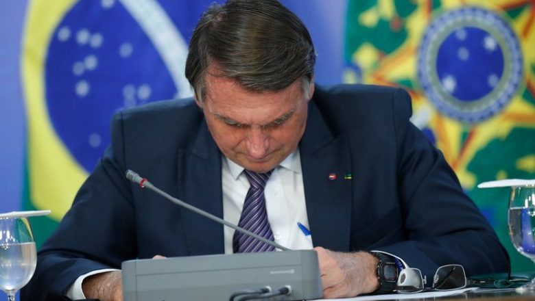 Bolsonaro diz que não vai participar dos debates no primeiro turno – O Antagonista